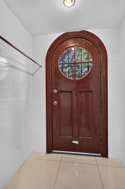 85-17 66th Road, Rego Park, NY 11374 — photo 2