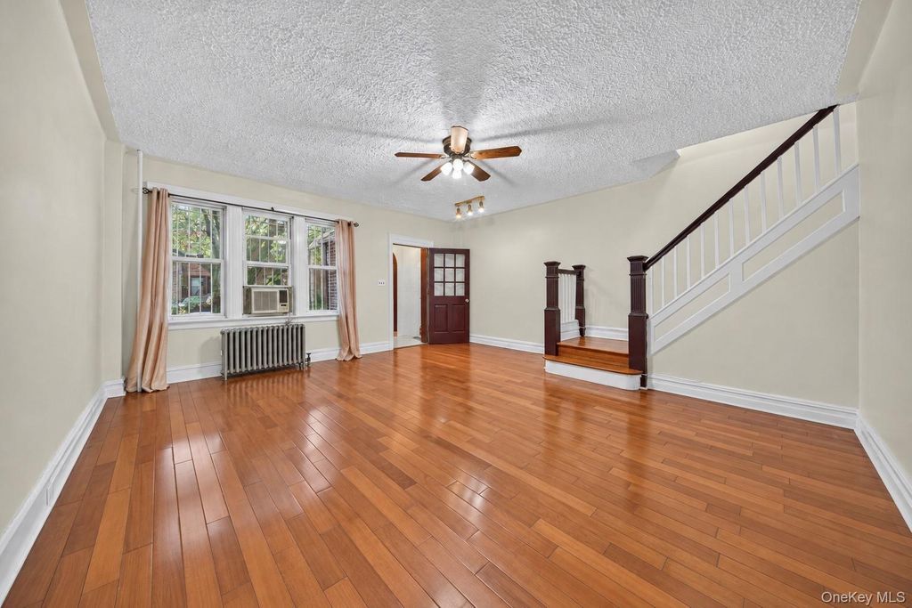 85-17 66th Road, Rego Park, NY 11374 — photo 4