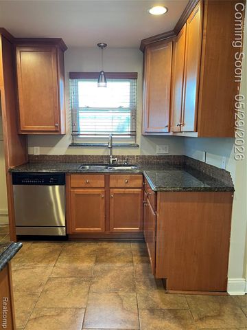 9001 Riverdale, Redford, MI 48239