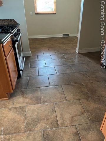9001 Riverdale, Redford, MI 48239