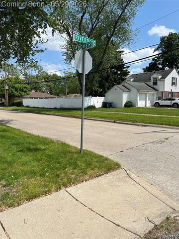 9001 Riverdale, Redford, MI 48239