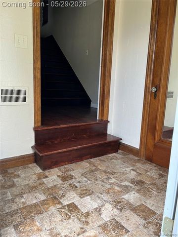 9001 Riverdale, Redford, MI 48239
