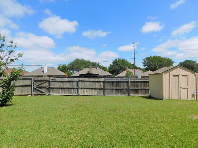 2409 Westview Trail, Denton, TX 76207