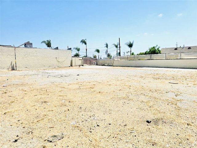3900 Whittier, Los Angeles, CA 90023