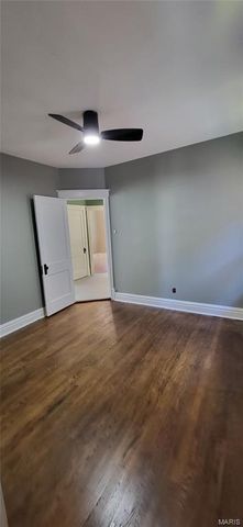 6568 Smiley Avenue, St Louis, MO 63139