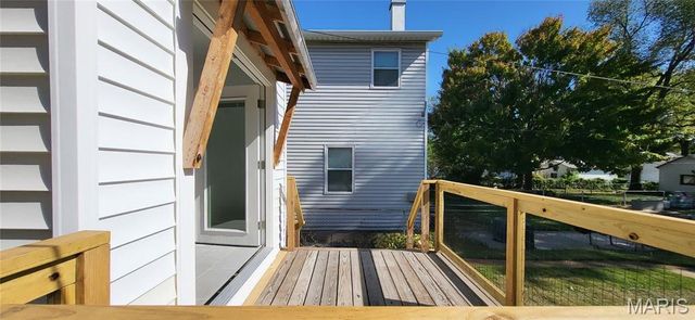 6568 Smiley Avenue, St Louis, MO 63139