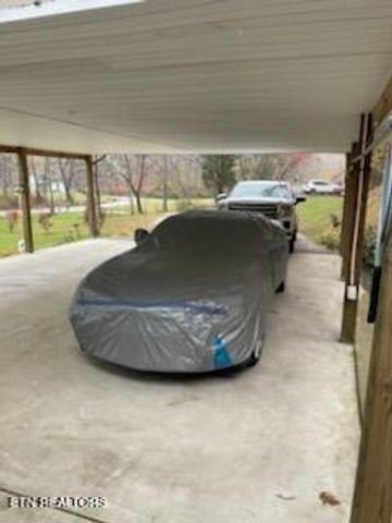 151 Walls Hollow Rd, Oliver Springs, TN 37840