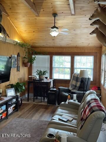 151 Walls Hollow Rd, Oliver Springs, TN 37840