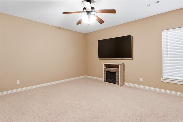 6136 Knoll View, Rogers, AR 72758