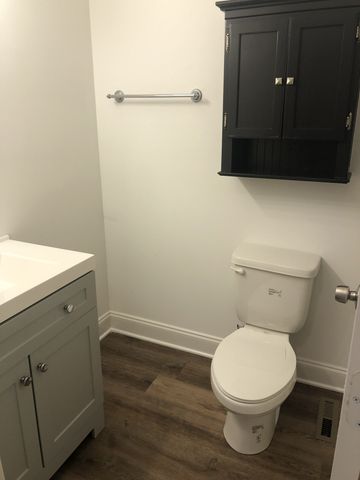 2721 Penn Meade Dr, Nashville, TN 37214