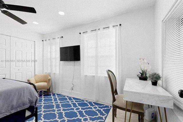 1608 NE 34th St, Oakland Park, FL 33334