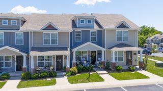 389 Sam Houston Cir, Clarksville, TN 37040