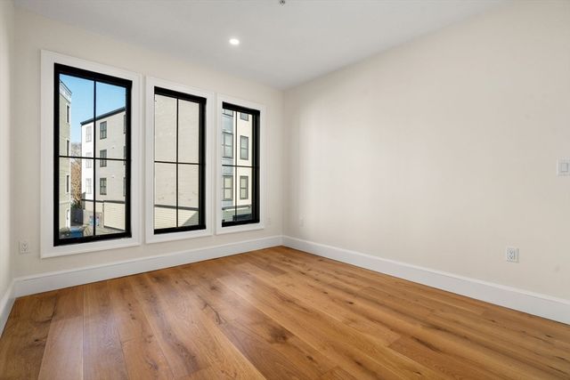 34 Vinton Street 1, Boston, MA 02127