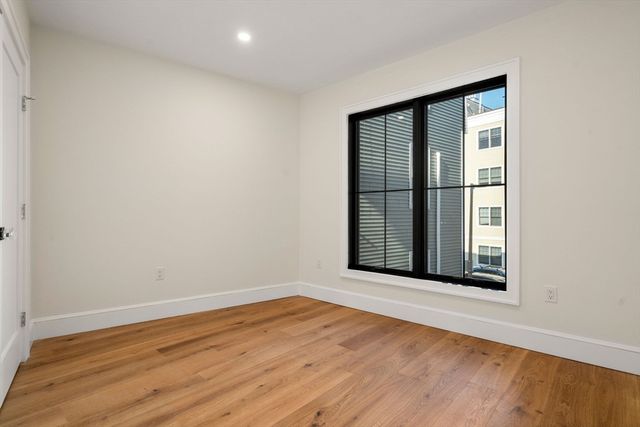 34 Vinton Street 1, Boston, MA 02127