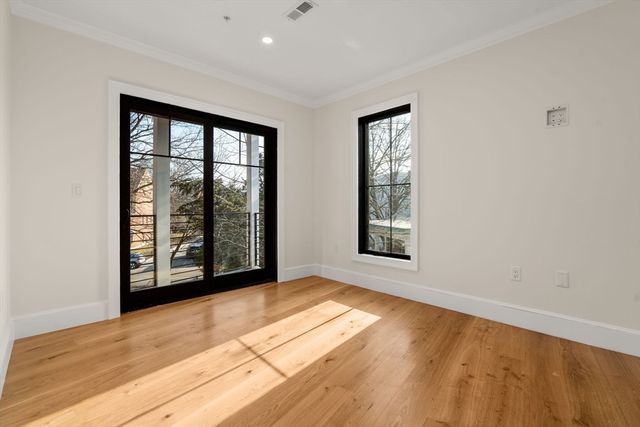 34 Vinton Street 1, Boston, MA 02127