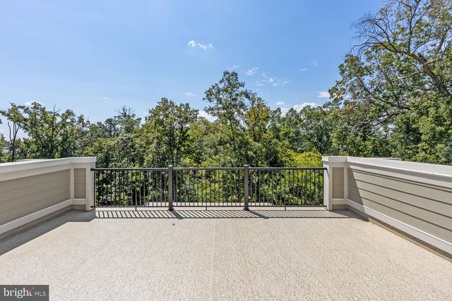 44581 STRABANE TER, Ashburn, VA 20147