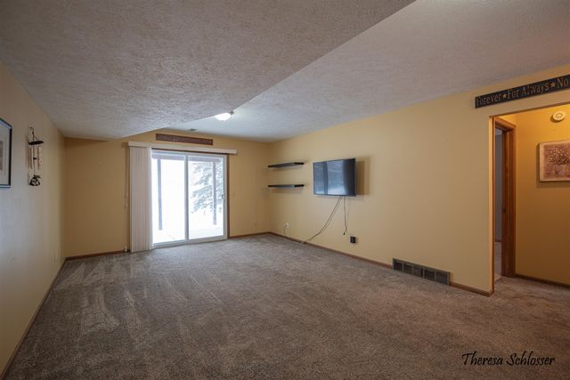 91 Grand Village Court 34, Grandville, MI 49418