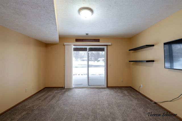 91 Grand Village Court 34, Grandville, MI 49418