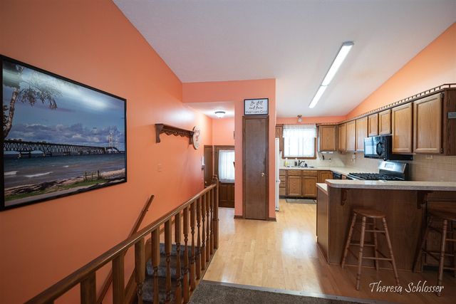 91 Grand Village Court 34, Grandville, MI 49418