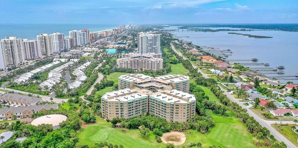 4 OCEANS WEST BOULEVARD 402B, Daytona Beach Shores, FL 32118