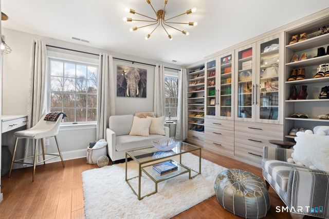 20 Cherry Lane, Wilton, CT 06897