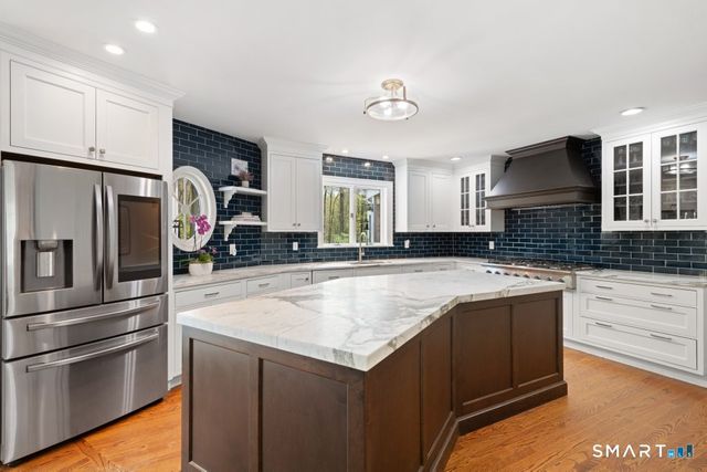 20 Cherry Lane, Wilton, CT 06897