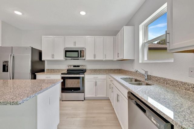 5029 Armina Place, Fort Pierce, FL 34951