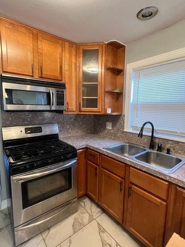 9241 S Emerald Avenue, Chicago, IL 60620