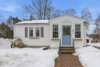 44 Reed Ave, Weymouth, MA 02190