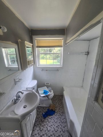 4712 Herty Drive, Savannah, GA 31405
