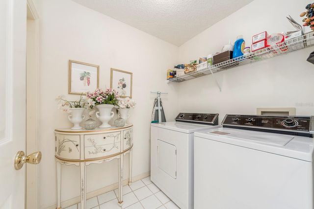 3048 JODI LANE, Palm Harbor, FL 34684