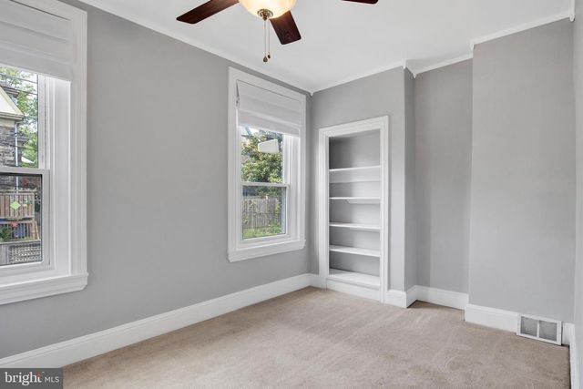 7205 HOWARD TER, Philadelphia, PA 19119