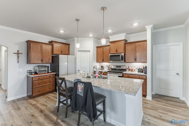 111 Ranna Drive, Huntsville, AL 35811