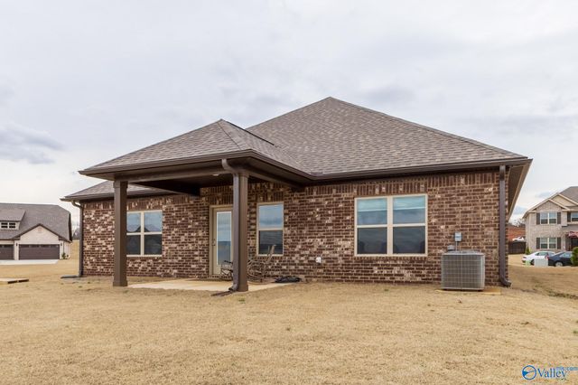 111 Ranna Drive, Huntsville, AL 35811