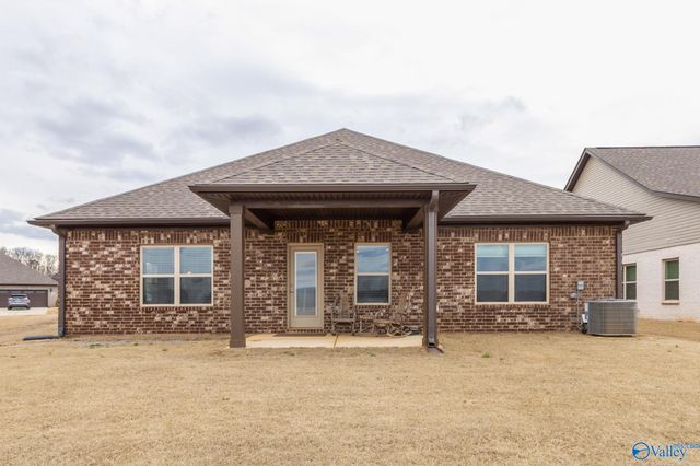 111 Ranna Drive, Huntsville, AL 35811