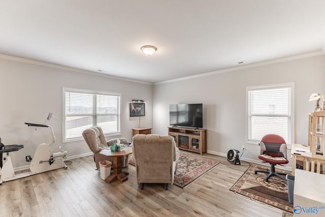 111 Ranna Drive, Huntsville, AL 35811