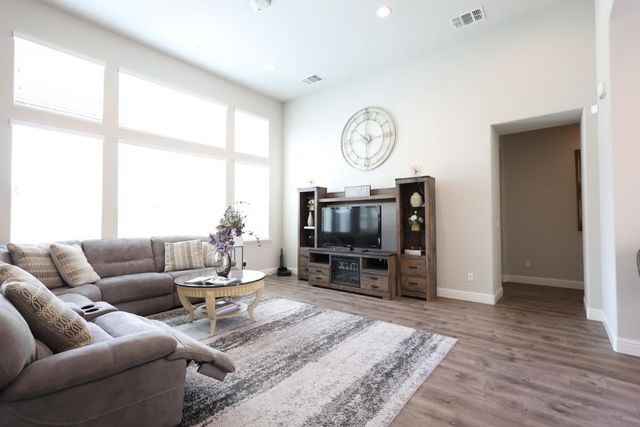 478 Logan Way, Marina, CA 93933