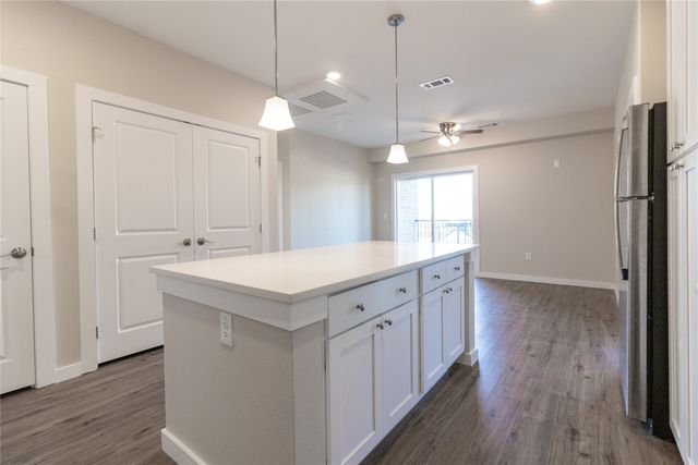 7149 Trail Lake Drive 54, Fort Worth, TX 76133