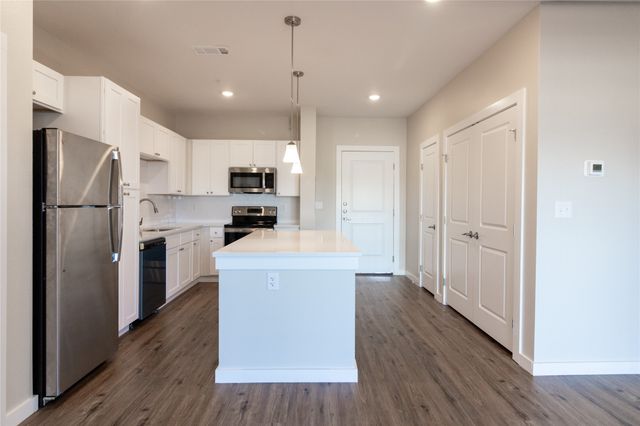 7149 Trail Lake Drive 54, Fort Worth, TX 76133