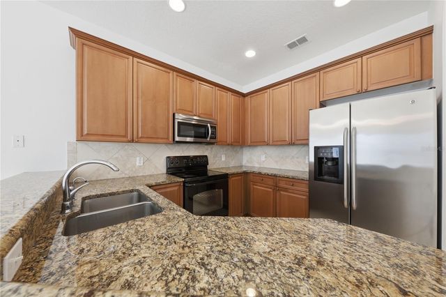 3115 CAPRI ISLE WAY, Orlando, FL 32835