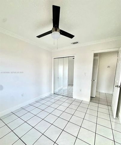 13861 SW 9th Ter 0, Miami, FL 33184