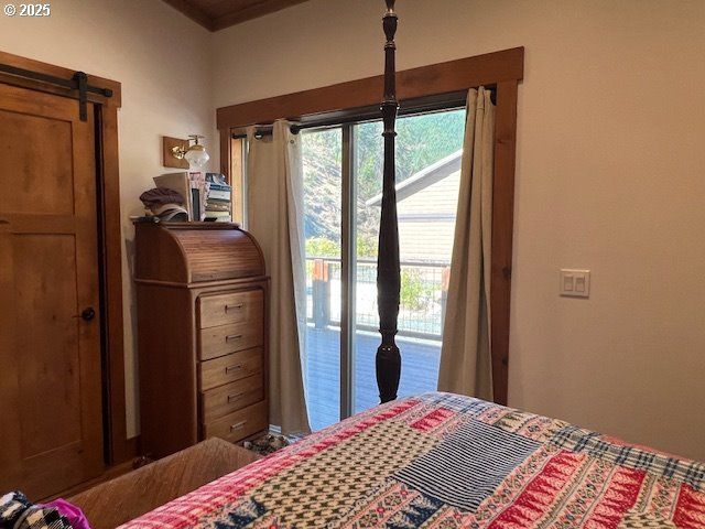 4696 COW CREEK Rd, Riddle, OR 97469