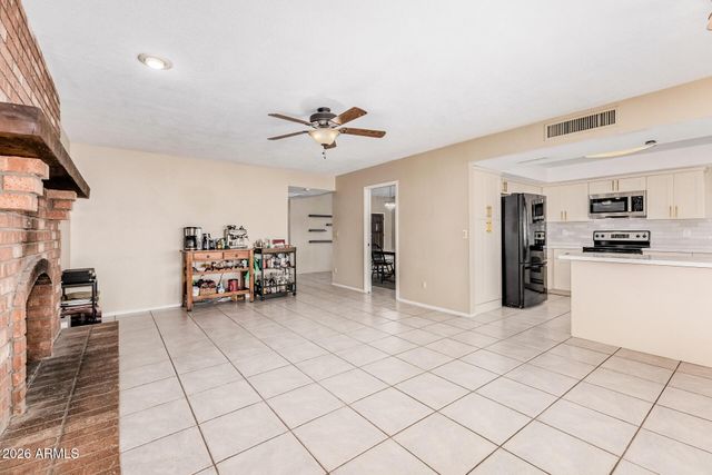 706 W STERLING Place, Chandler, AZ 85225