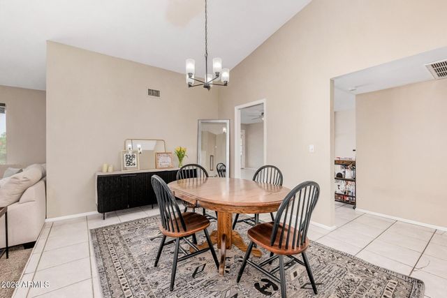 706 W STERLING Place, Chandler, AZ 85225