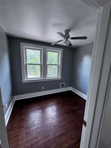 2308 Starkamp St, Brookline, PA 15226