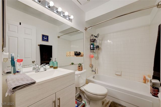 1466 Finale Lane, Las Vegas, NV 89119