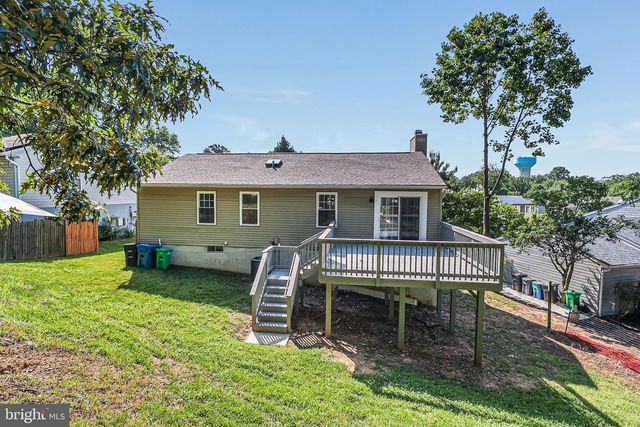 2202 NORLINDA AVE, Oxon Hill, MD 20745