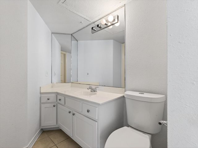 3100 Cole Avenue 216, Dallas, TX 75204