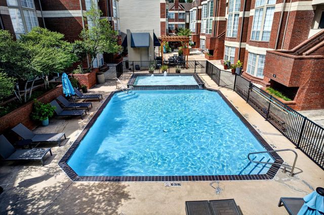 3100 Cole Avenue 216, Dallas, TX 75204