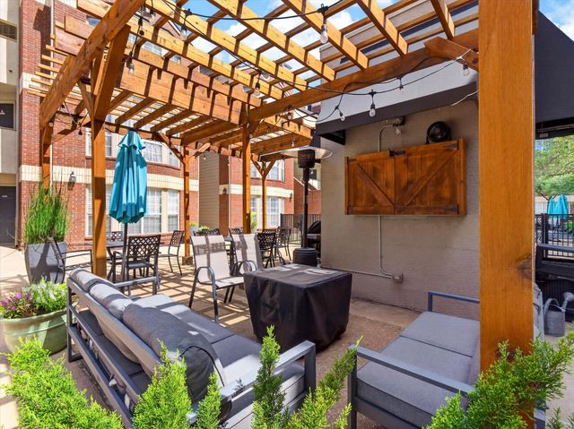 3100 Cole Avenue 216, Dallas, TX 75204